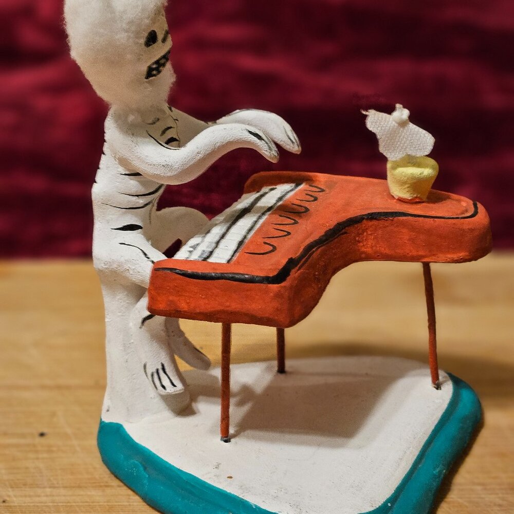 VINTAGE OAXACAN CLAY SKELETON PIANO PLAYER